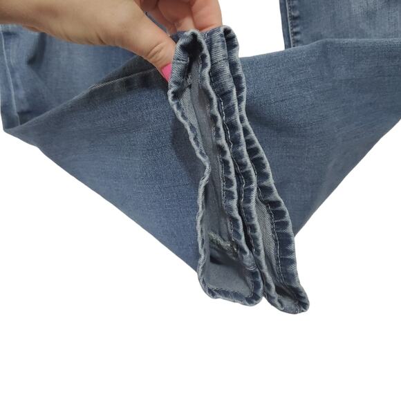 Jag Jeans | Retro Y2K Embroidered Pocket Distressed Jeans - Picture 5 of 11